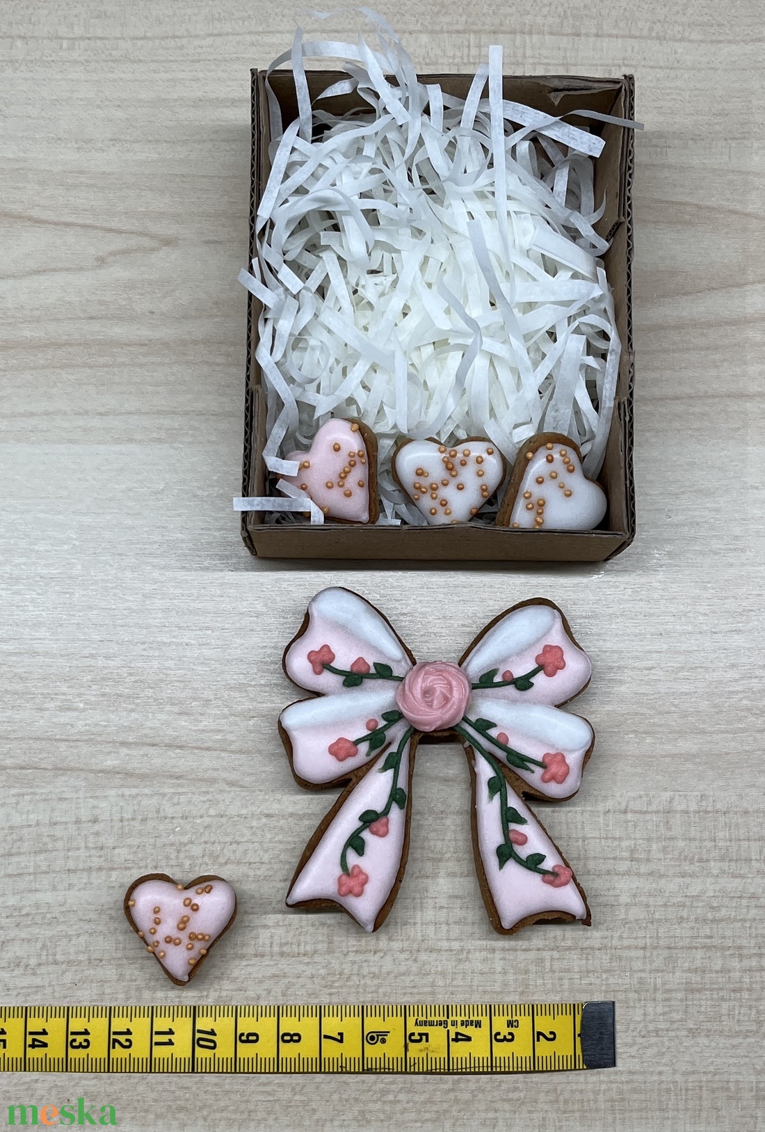 Örök ajándék mézeskalács � masni, szívecskék - otthon & életmód - dekoráció - dísztárgy - Meska.hu