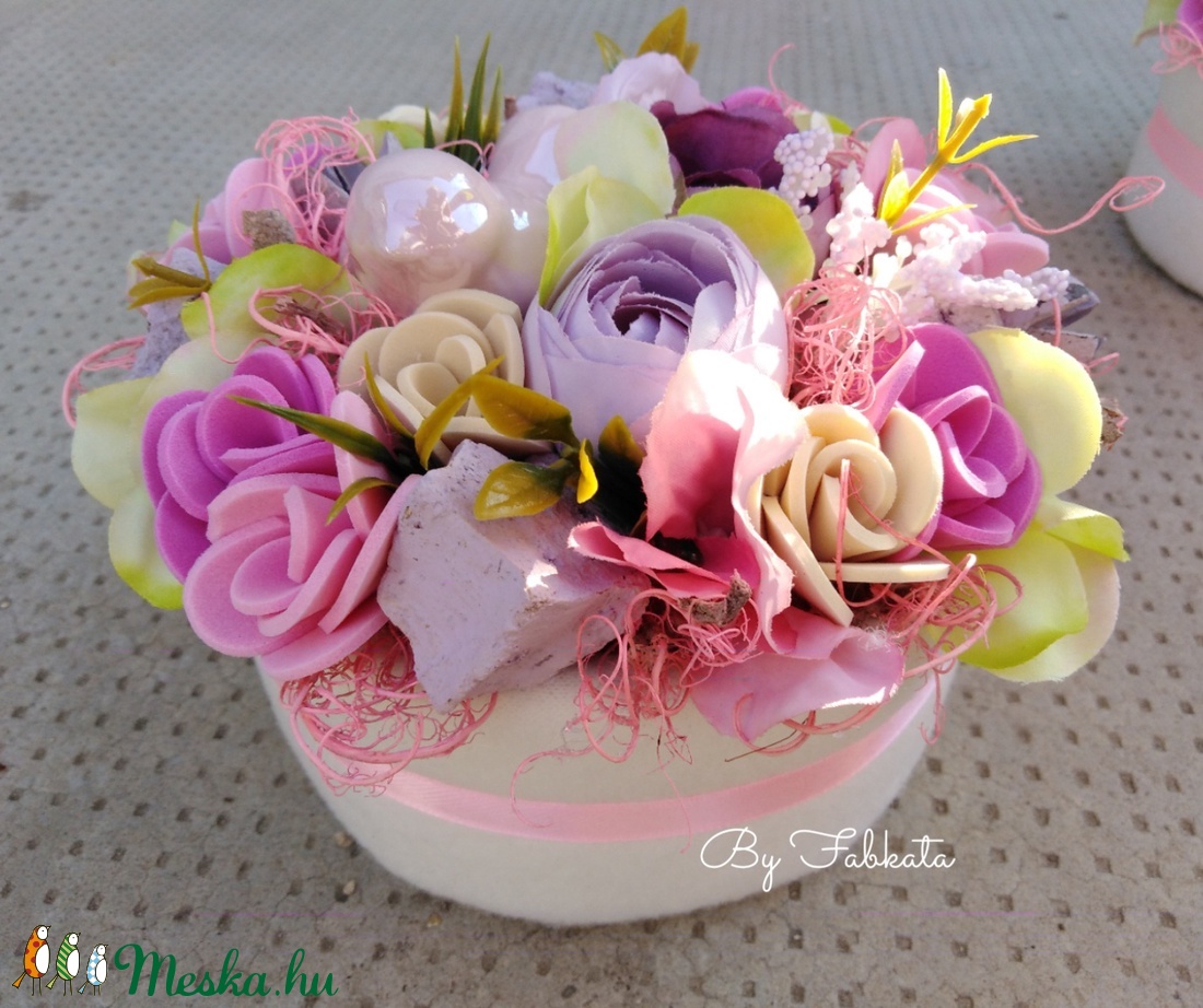 Madaras virágbox asztaldísz doboz névnapra, szülinapra, barátnőknek  - otthon & lakás - dekoráció - Meska.hu