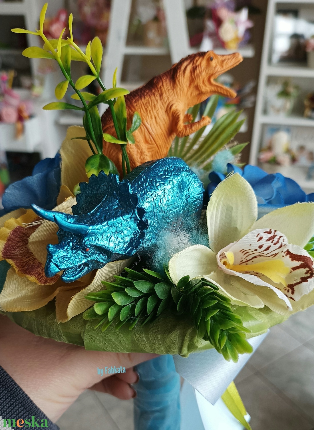 Dínós kisfiú ovis ballagási csokor   - otthon & életmód - dekoráció - asztal és polc dekoráció - asztaldísz - Meska.hu