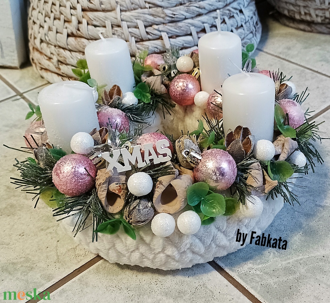 Bézs arany adventi koszorú karácsonyi ajándék - karácsony - adventi díszek - adventi koszorú - Meska.hu Bézs arany adventi koszorú karácsonyi ajándék - karácsony - adventi díszek - adventi koszorú - Meska.hu