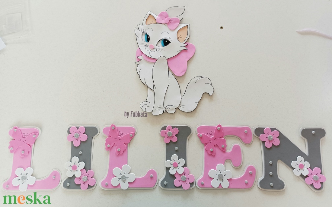 Marie cica dekorgumi falmatrica szett babanév  - otthon & életmód - dekoráció - fali és függő dekoráció - betű & név - Meska.hu