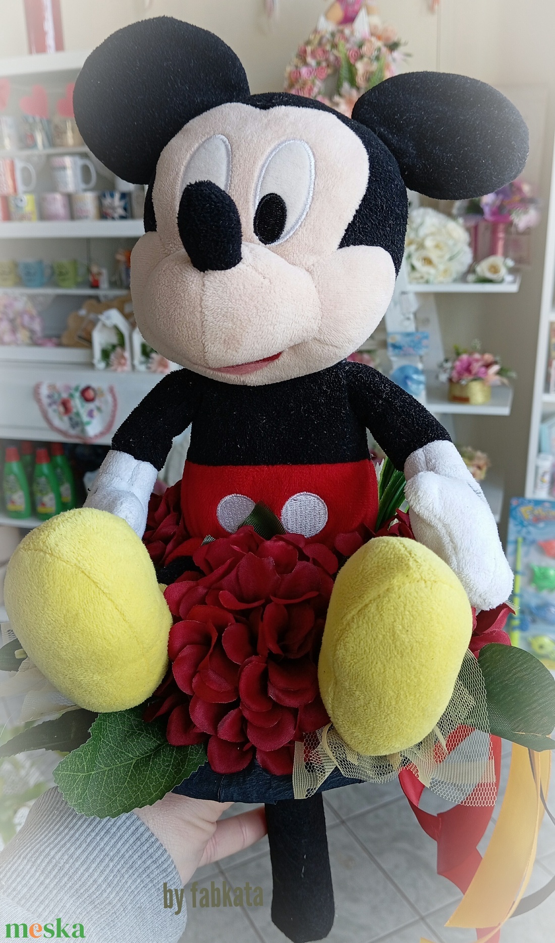 Mickey egér nagy ovis ballagási csokor - otthon & életmód - dekoráció - virágdísz és tartó - csokor & virágdísz - Meska.hu Mickey egér nagy ovis ballagási csokor - otthon & életmód - dekoráció - virágdísz és tartó - csokor & virágdísz - Meska.hu