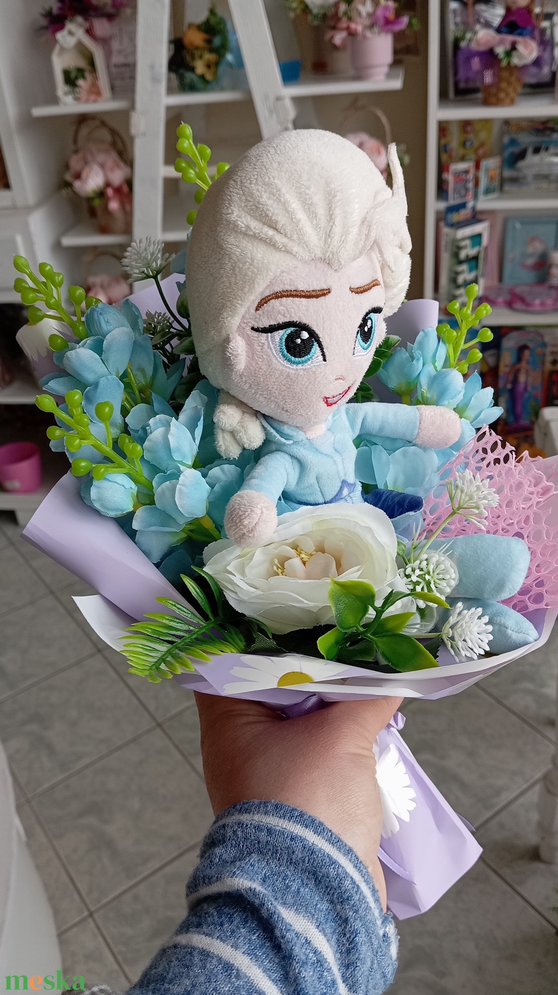 Elza Frozen ovis ballagási csokor ajándék plüss - otthon & életmód - dekoráció - virágdísz és tartó - csokor & virágdísz - Meska.hu Elza Frozen ovis ballagási csokor ajándék plüss - otthon & életmód - dekoráció - virágdísz és tartó - csokor & virágdísz - Meska.hu