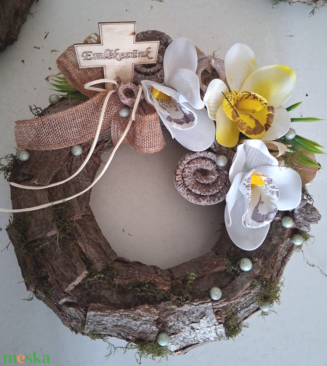 Emlékezés koszorú mindenszentek  - otthon & életmód - vallás - temetkezési tárgy - sírkoszorú, kegyeleti koszorú - Meska.hu