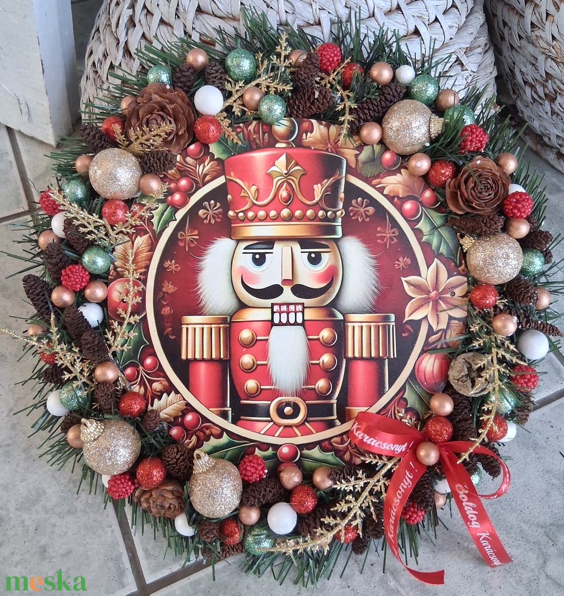 Diótörős adventi karácsonyi ajtódísz kopogtató koszorú  - karácsony - adventi díszek - adventi koszorú - Meska.hu