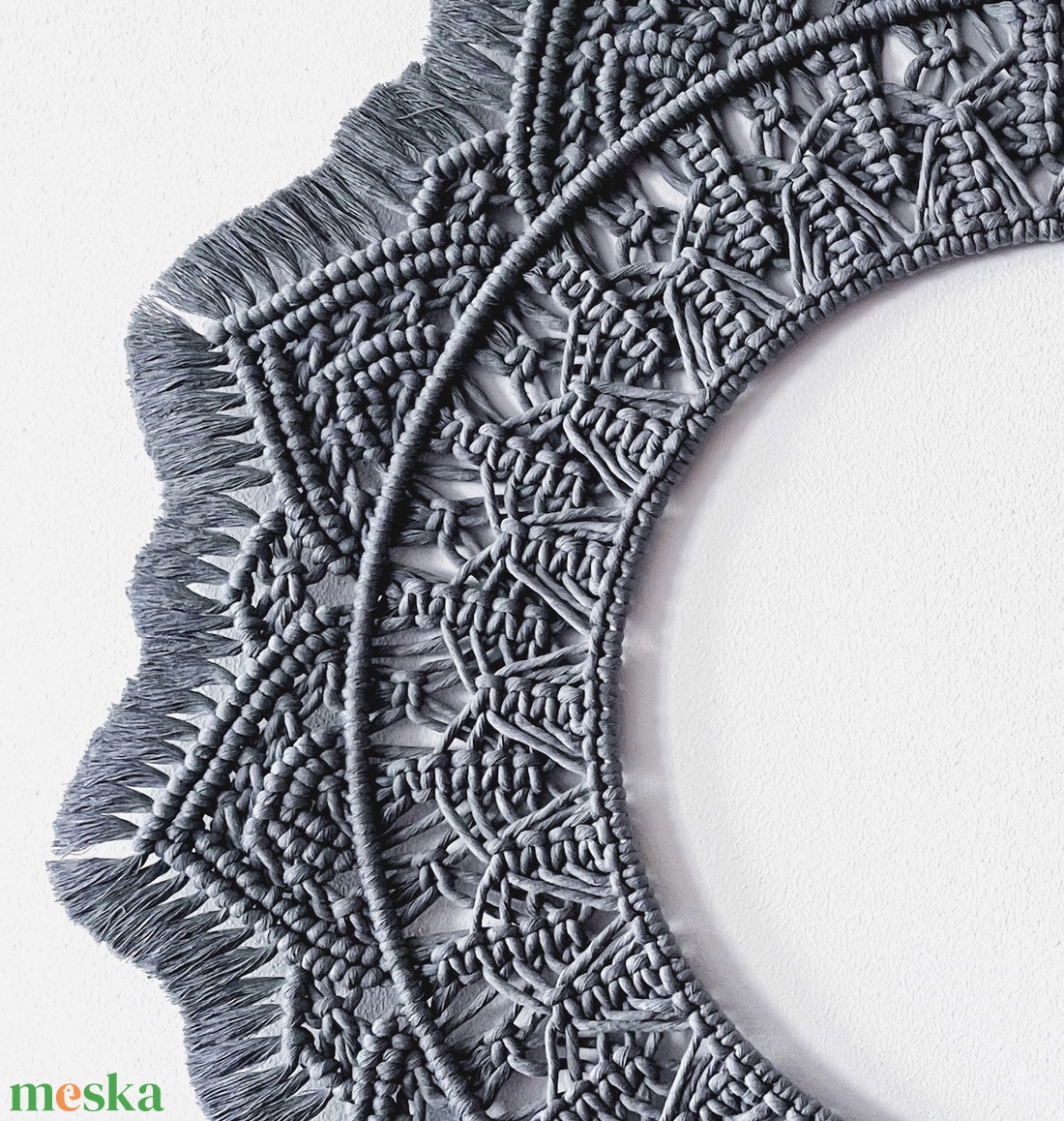 80 cm-es egyedi makramé óriás mandala, fali dekoráció - otthon & életmód - dekoráció - fali és függő dekoráció - falra akasztható dekor - Meska.hu