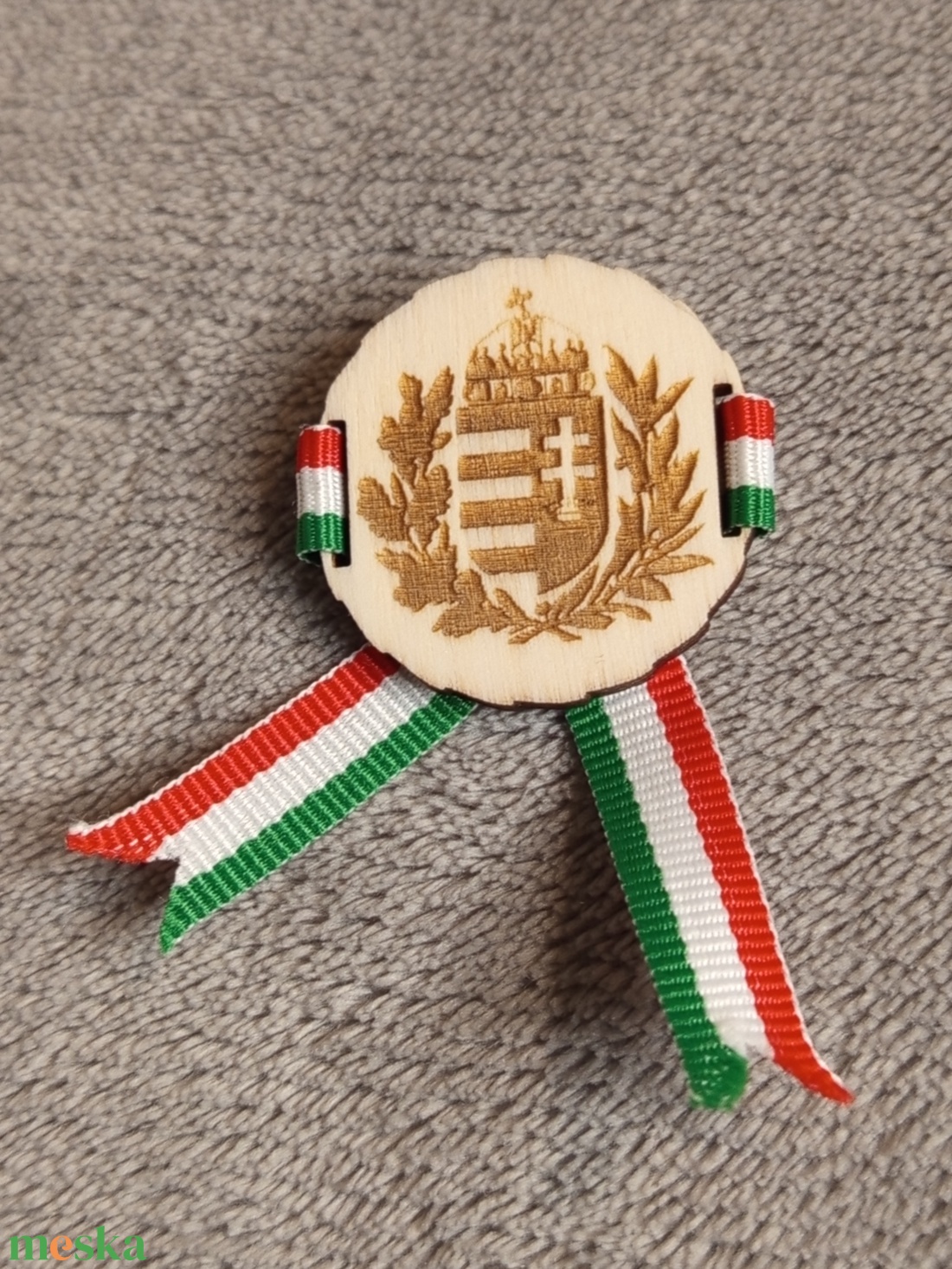 Kokárda - ékszer - kitűző és bross - Meska.hu Kokárda - ékszer - kitűző és bross - Meska.hu