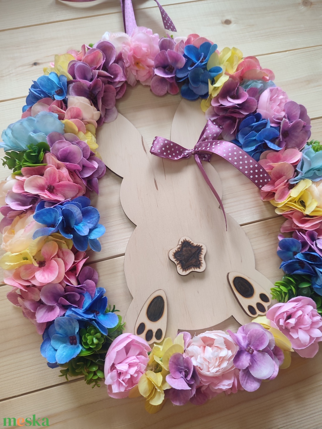 Húsvéti nyuszipopós ajtódísz - Lila és rózsaszín színben  - ünnepi díszek, dekorációk - húsvéti díszek és dekorációk - húsvéti ajtódísz, kopogtató - Meska.hu