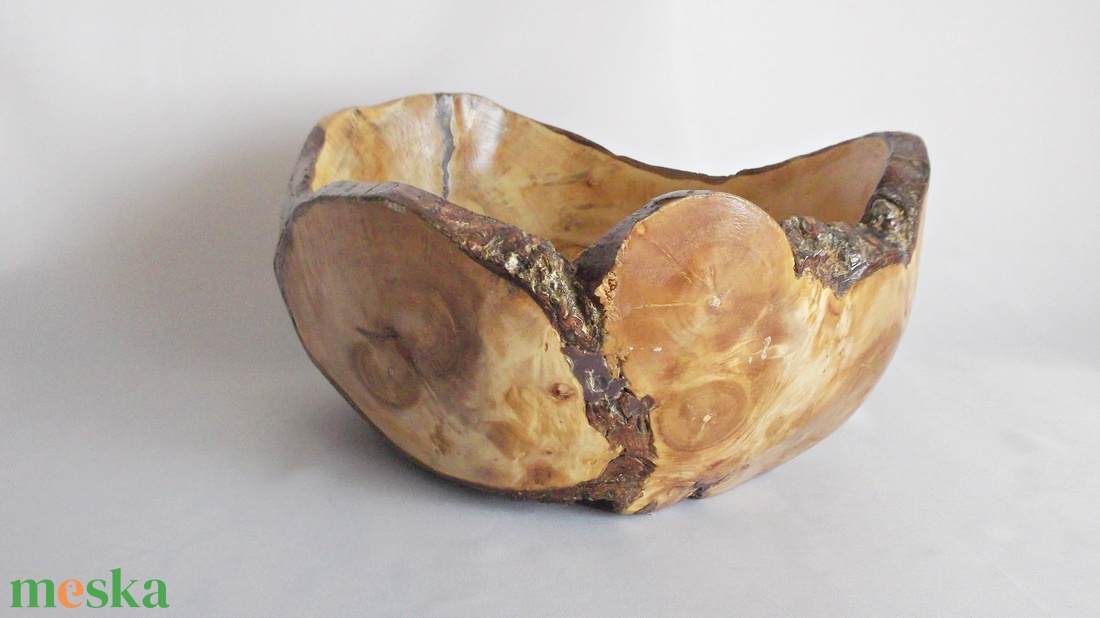  Fa faragott fatörzs gyümölcsös fatál natúr design   - otthon & életmód - dekoráció - asztal és polc dekoráció - dekorációs tál, tartó - Meska.hu