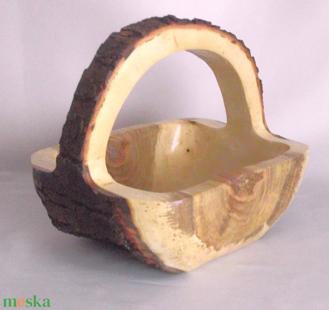 Fa Nagyméretű kerti rusztikus vízhatlan gyümölcs fargott kosár Extra Large  - otthon & életmód - tárolás & rendszerezés - tárolókosár - Meska.hu