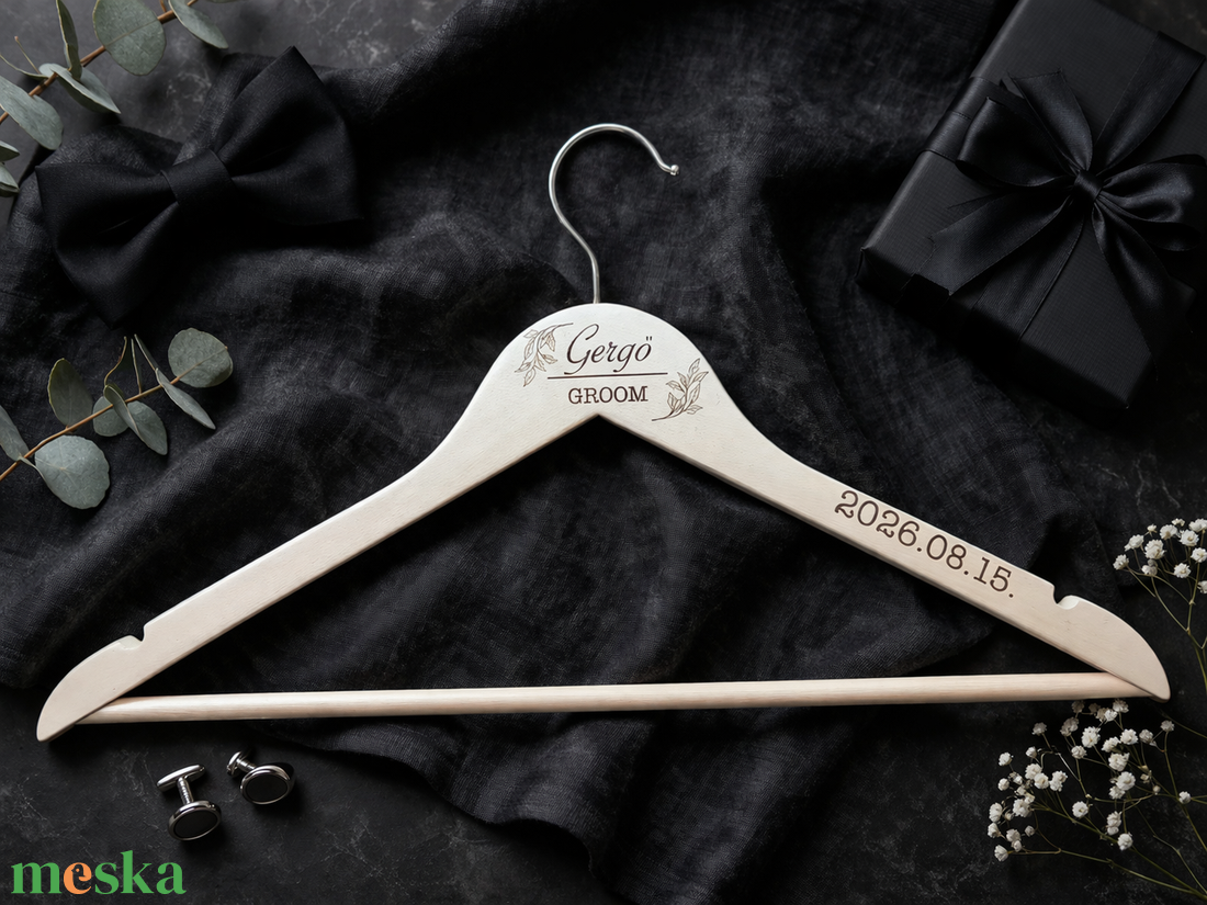 Egyedi esküvői vállfa - esküvő - ruha - vállfa - Meska.hu