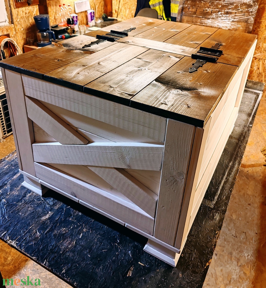 Rusztikus nappali asztal - otthon & életmód - bútor - asztal - Meska.hu