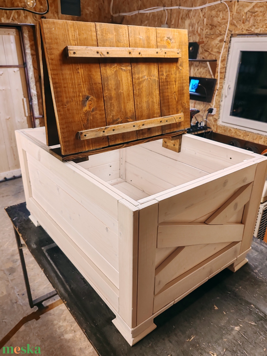 Rusztikus nappali asztal - otthon & életmód - bútor - asztal - Meska.hu