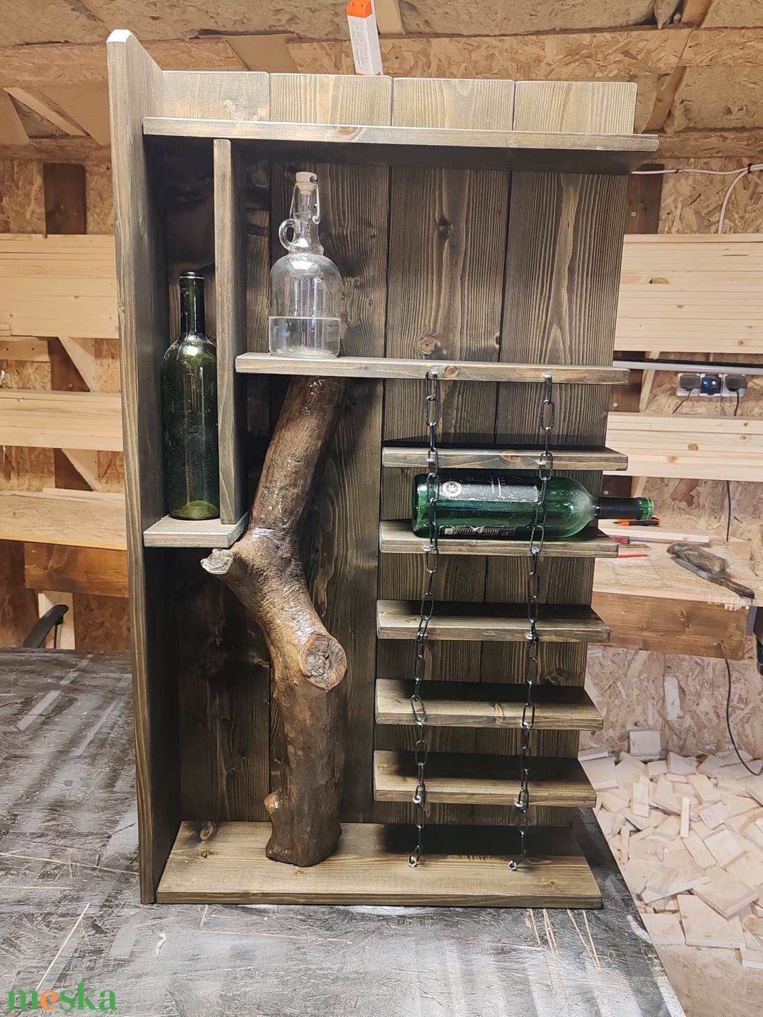 Rusztikus fali bortartó, italtartó  - otthon & életmód - konyhafelszerelés, tálalás - tálalás - bortartó - Meska.hu