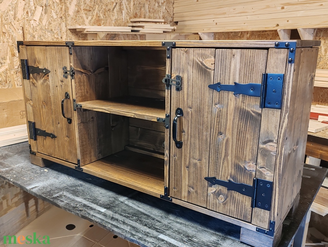 Rusztikus tv szekrény -Signature modell - otthon & életmód - bútor - szekrény - Meska.hu