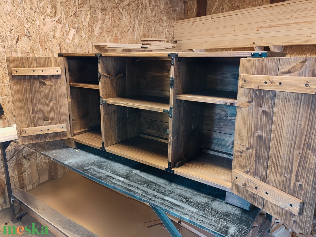 Rusztikus tv szekrény -Signature modell - otthon & életmód - bútor - szekrény - Meska.hu