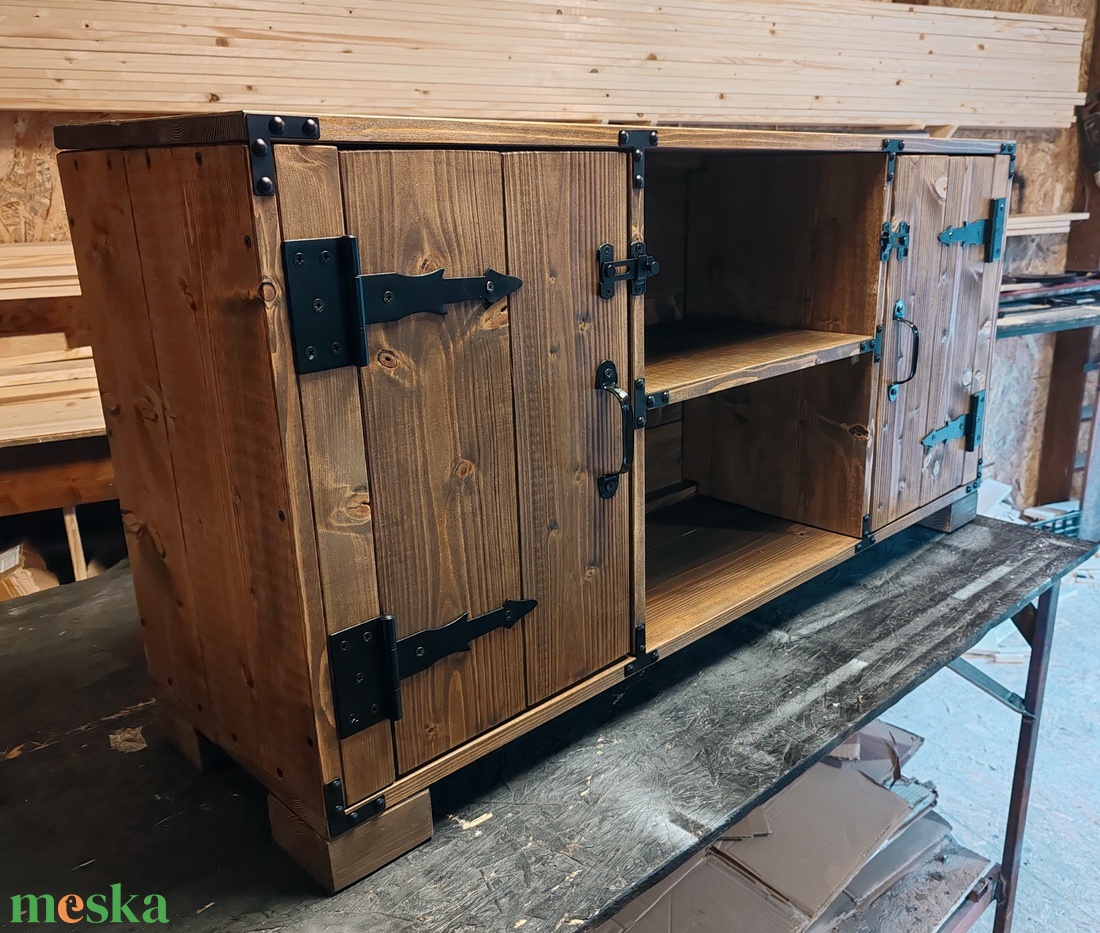 Rusztikus tv szekrény -Signature modell - otthon & életmód - bútor - szekrény - Meska.hu