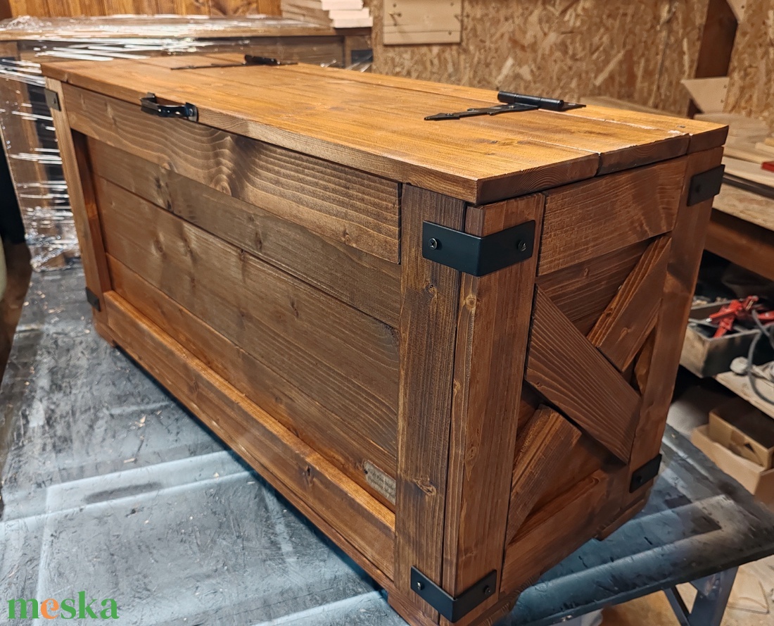 Tároló láda - Farmhouse X dió - otthon & életmód - tárolás & rendszerezés - láda - Meska.hu