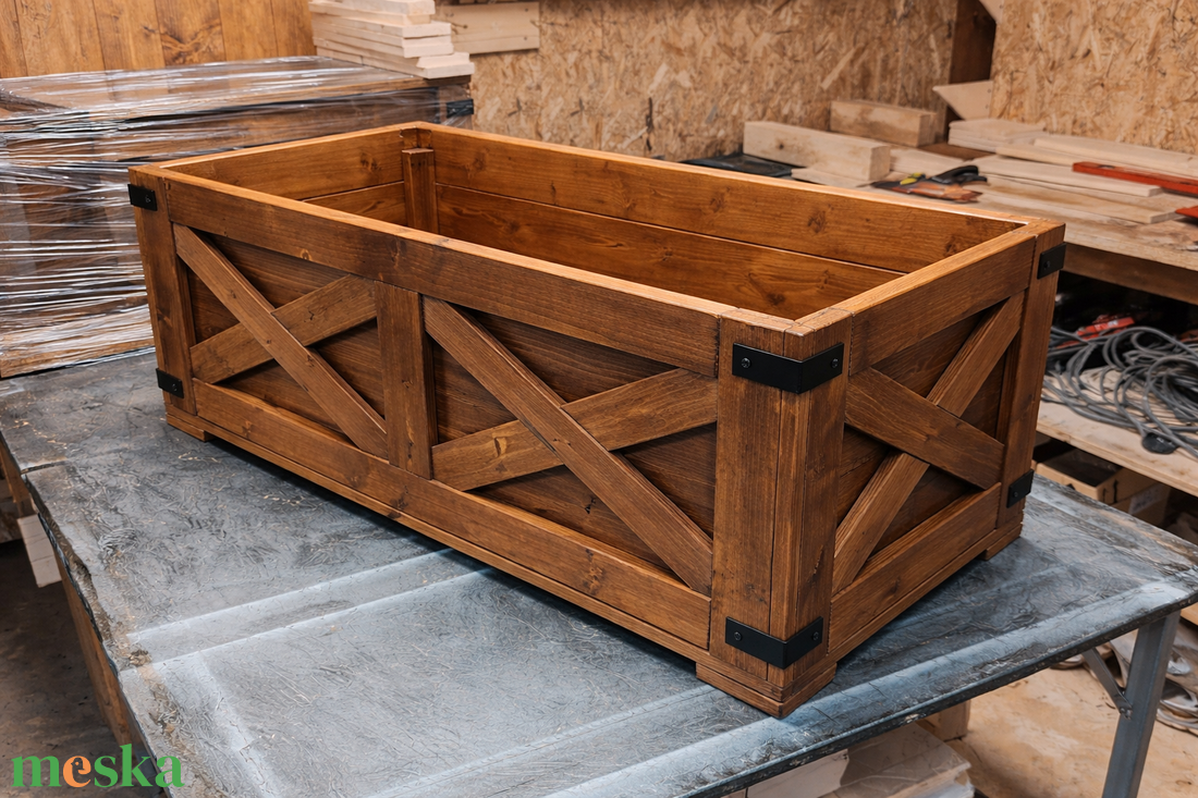 Rusztikus virágtartó láda - Farmhause x - otthon & életmód - virágdekoráció - virágtartó - kaspó - Meska.hu