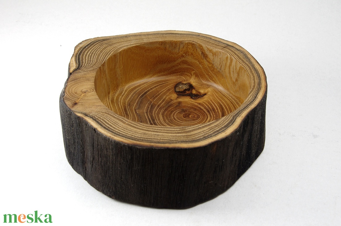 Két világ - Egyedi kézműves kínálótál akácfából - otthon & életmód - dekoráció - asztal és polc dekoráció - asztaldísz - Meska.hu