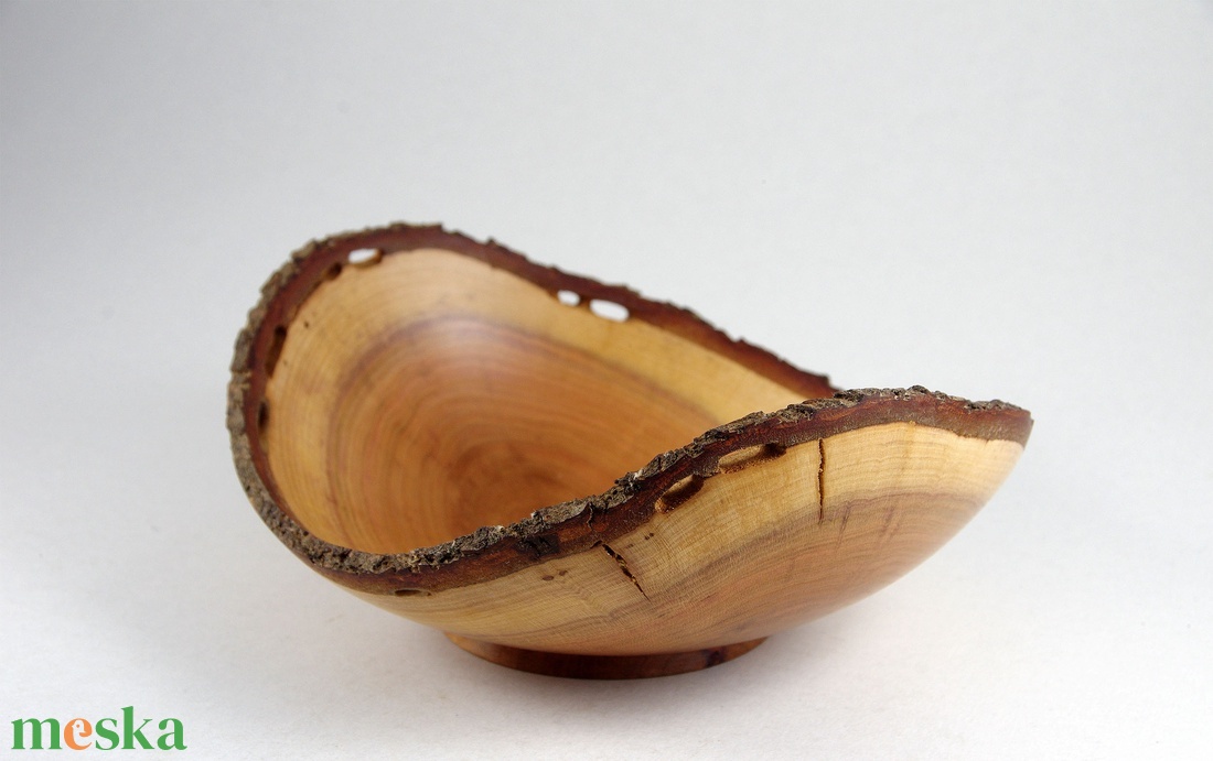 Szilvácska - Egyedi kézműves kínálótál szilvafából - otthon & életmód - dekoráció - asztal és polc dekoráció - asztaldísz - Meska.hu