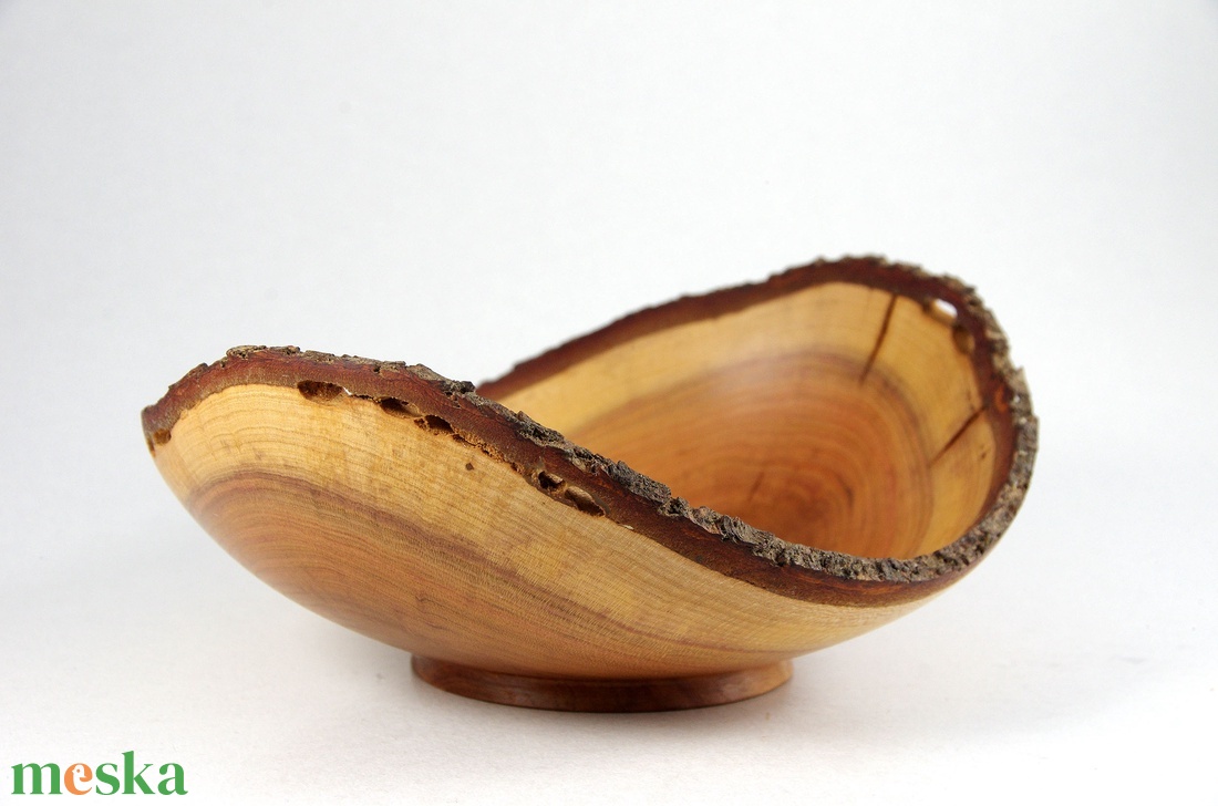 Szilvácska - Egyedi kézműves kínálótál szilvafából - otthon & életmód - dekoráció - asztal és polc dekoráció - asztaldísz - Meska.hu