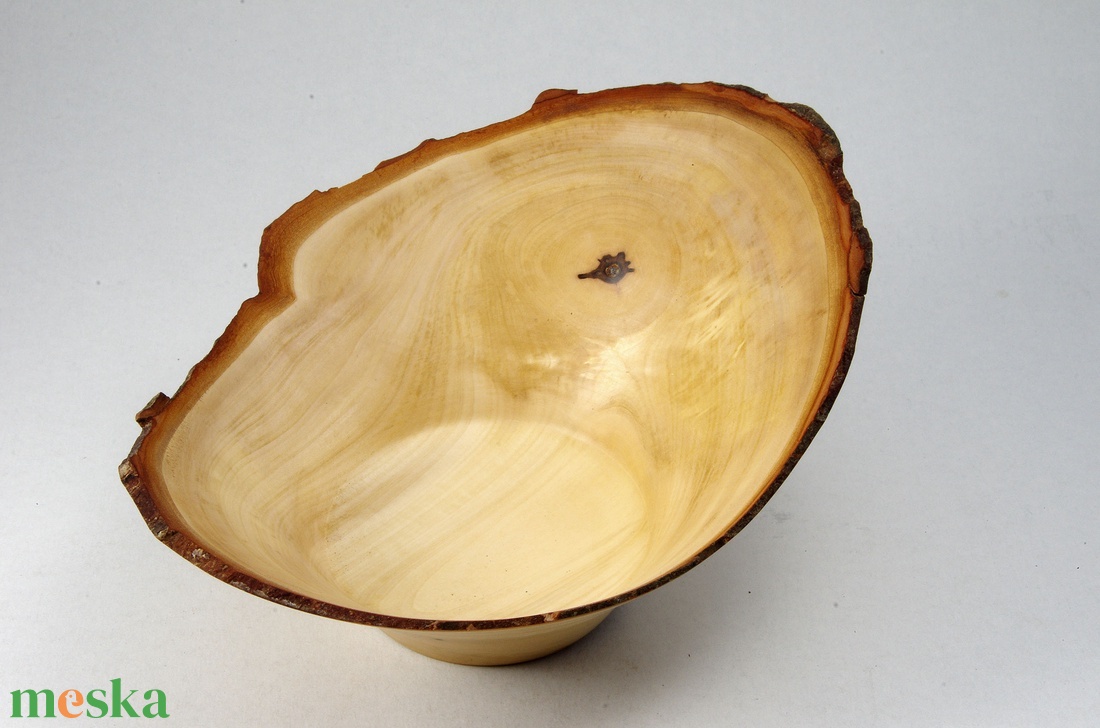 Törékenye- - Egyedi, kézműves kínálótál juharfából - otthon & életmód - dekoráció - asztal és polc dekoráció - asztaldísz - Meska.hu