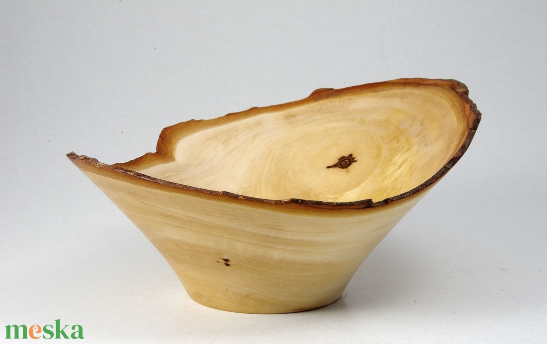 Törékenye- - Egyedi, kézműves kínálótál juharfából - otthon & életmód - dekoráció - asztal és polc dekoráció - asztaldísz - Meska.hu