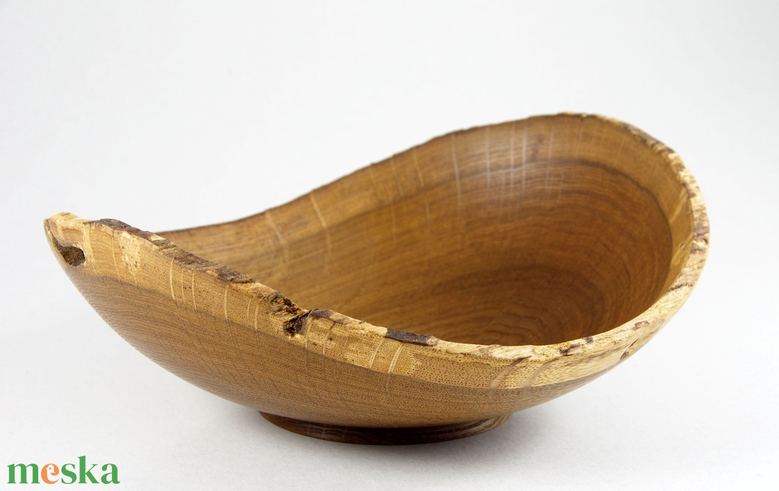 karéjtál tölgyfából - Egyedi, kézműves kínálótál - otthon & életmód - dekoráció - asztal és polc dekoráció - asztaldísz - Meska.hu