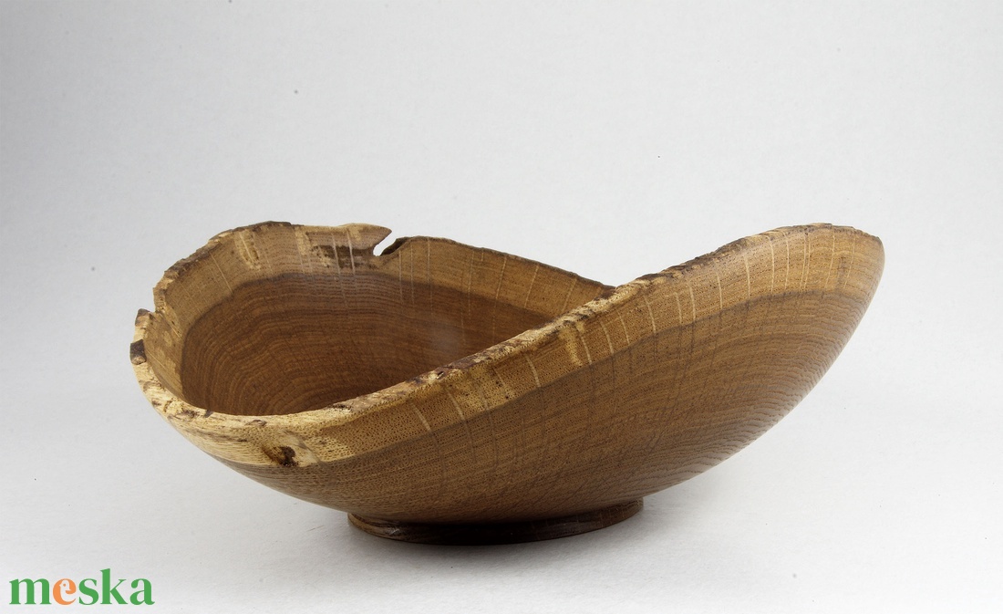 karéjtál tölgyfából - Egyedi, kézműves kínálótál - otthon & életmód - dekoráció - asztal és polc dekoráció - asztaldísz - Meska.hu