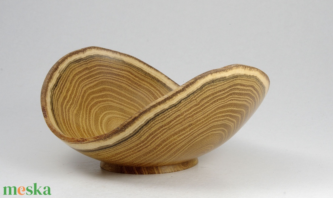 Füles - Egyedi, kézműves kínálótál akácfából - otthon & életmód - dekoráció - asztal és polc dekoráció - asztaldísz - Meska.hu