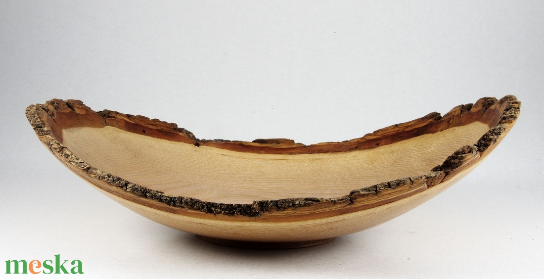 Magas kőris - Egyedi, kézműves kínálótál kőrisfából - otthon & életmód - dekoráció - asztal és polc dekoráció - asztaldísz - Meska.hu