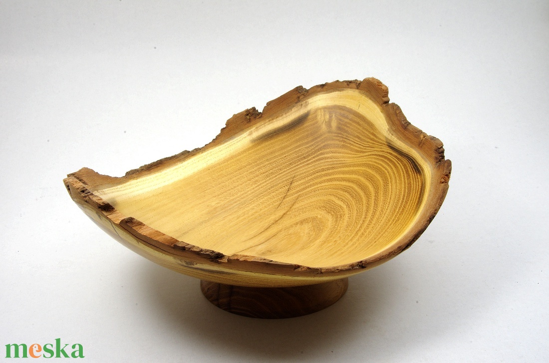 Nagy talpas akác - Egyedi, kézműves karéjtál akácfából - otthon & életmód - konyhafelszerelés, tálalás - tálalás - kínálótál - Meska.hu