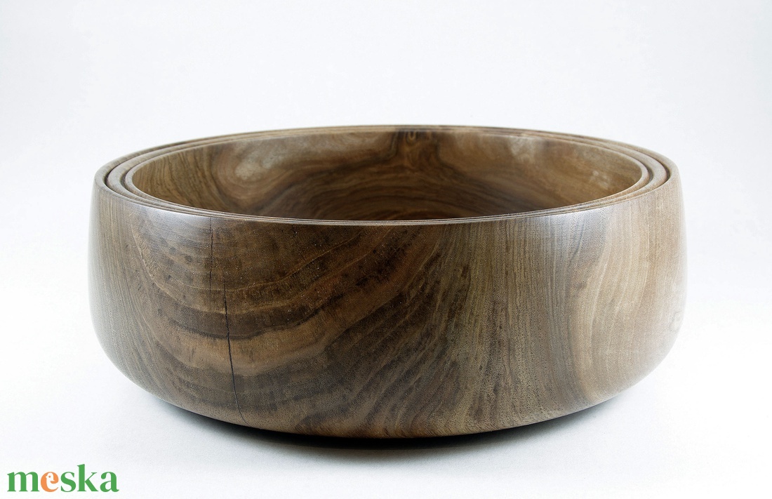 Erzsébet tál - Egyedi kézműves kínálótál diófából - otthon & életmód - konyhafelszerelés, tálalás - tálalás - kínálótál - Meska.hu