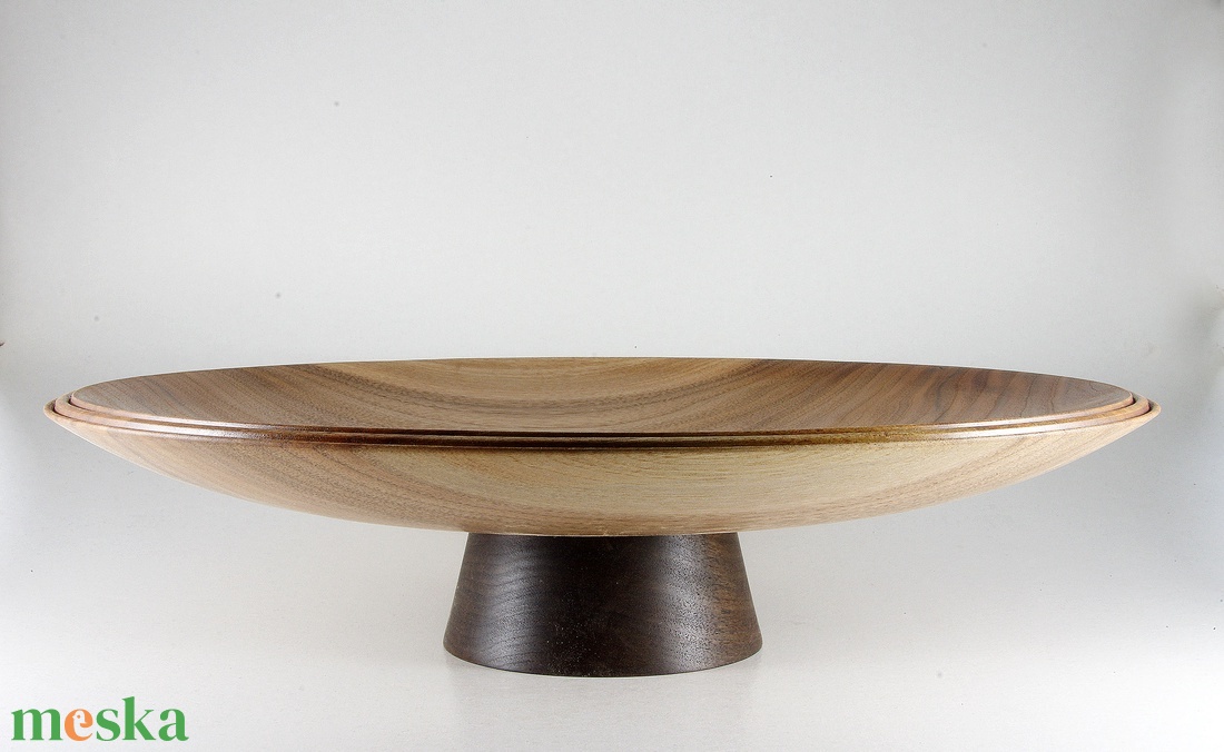 Szép mentés? - Egyedi , kézműves kínálótál diófából - otthon & életmód - konyhafelszerelés, tálalás - tálalás - kínálótál - Meska.hu