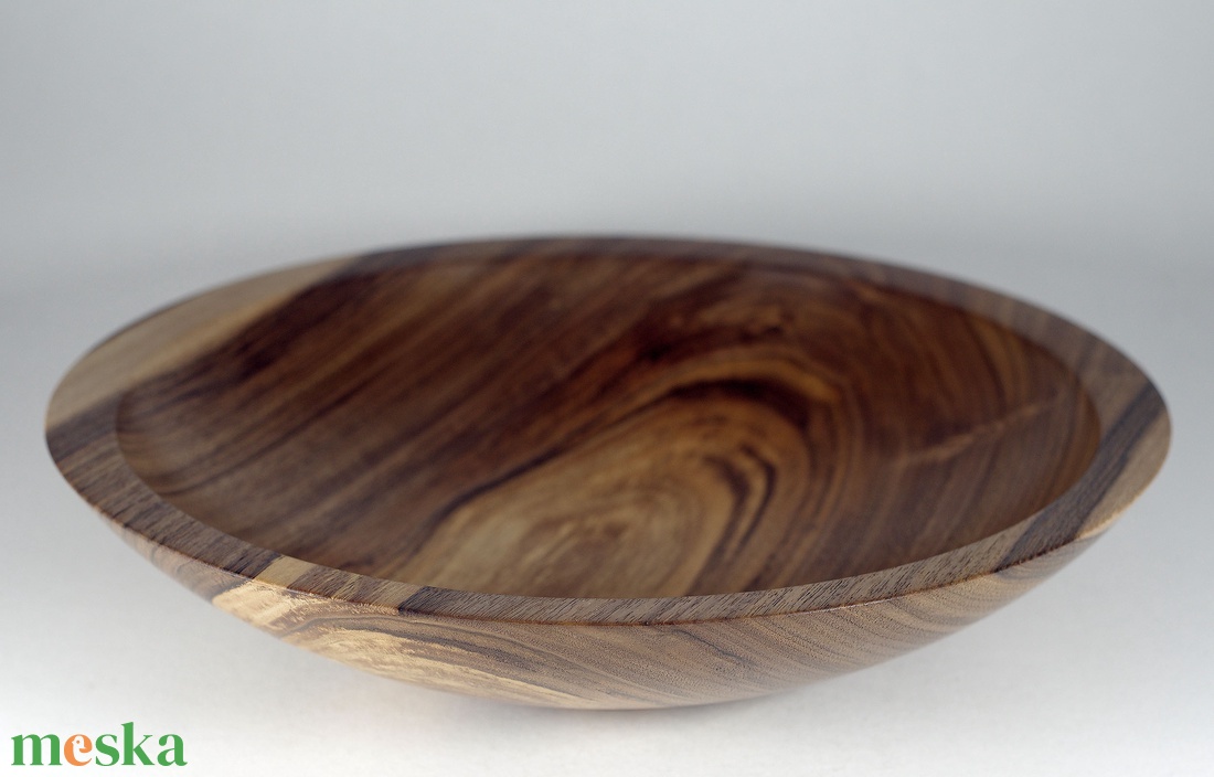 Vén diófa - Egyedi, kézműves kínálótál diófából - otthon & életmód - konyhafelszerelés, tálalás - tálalás - kínálótál - Meska.hu