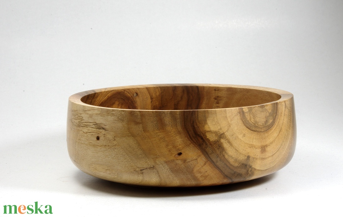 Újjászületés - Egyedi, kézműves kínálótál diófából - otthon & életmód - dekoráció - asztal és polc dekoráció - dekorációs tál, tartó - Meska.hu