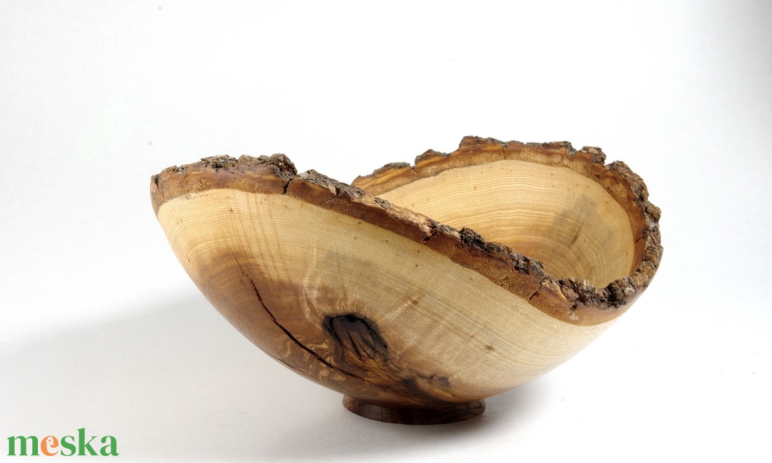 Kőris - Egyedi, kézműves karéjtál kőrisfából - otthon & életmód - dekoráció - asztal és polc dekoráció - dekorációs tál, tartó - Meska.hu