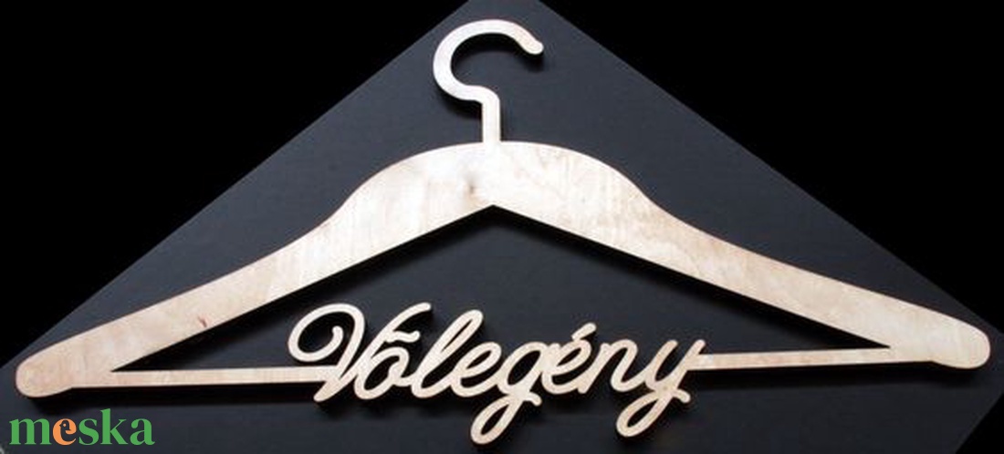 Vőlegény és menyasszony vállfa - esküvő - ruha - vállfa - Meska.hu Vőlegény és menyasszony vállfa - esküvő - ruha - vállfa - Meska.hu