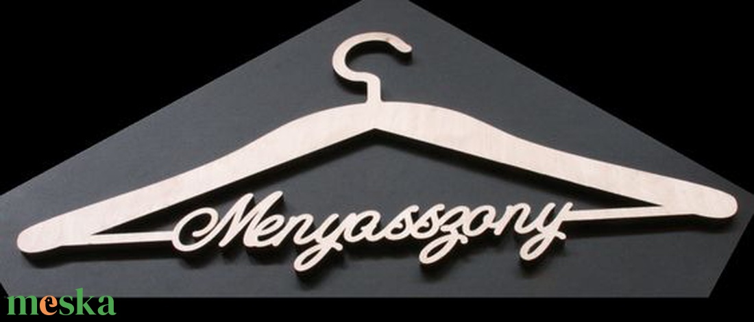 Vőlegény és menyasszony vállfa - esküvő - ruha - vállfa - Meska.hu Vőlegény és menyasszony vállfa - esküvő - ruha - vállfa - Meska.hu