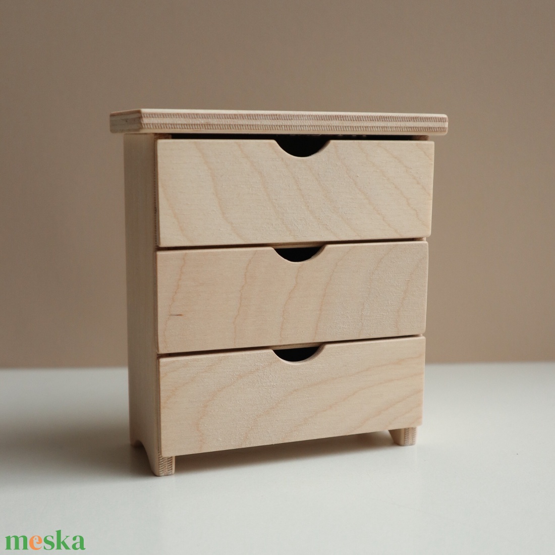 Hálószoba bútorcsomag komóddal babaházhoz - játék & sport - baba & babaház - babaház - Meska.hu