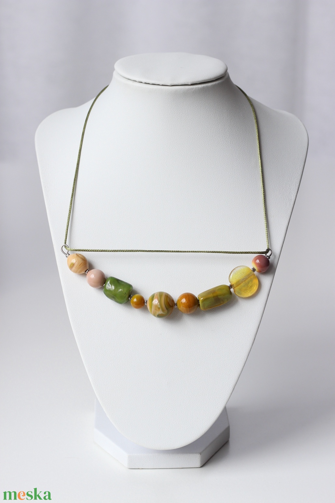 Nyaklánc egyedi üveggyöngyökkel - ékszer - nyaklánc - gyöngyös nyaklánc - Meska.hu Nyaklánc egyedi üveggyöngyökkel - ékszer - nyaklánc - gyöngyös nyaklánc - Meska.hu