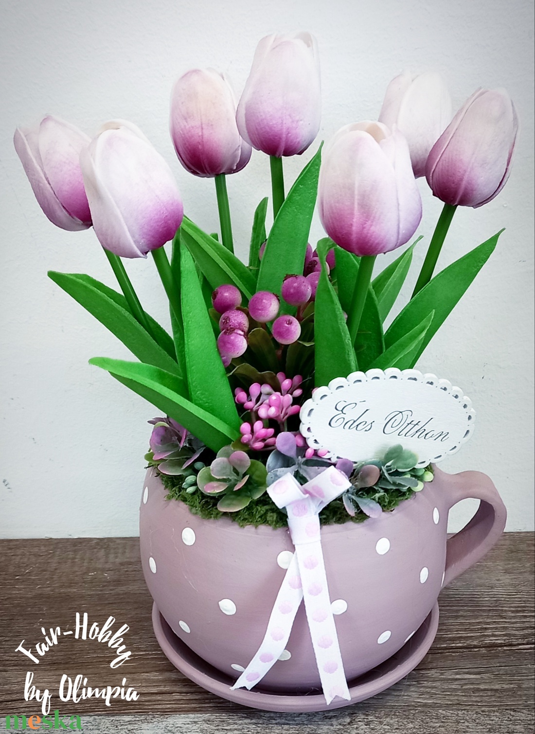 Pöttyös kaspós asztaldísz tulipánokkal - otthon & életmód - dekoráció - asztal és polc dekoráció - asztaldísz - Meska.hu Pöttyös kaspós asztaldísz tulipánokkal - otthon & életmód - dekoráció - asztal és polc dekoráció - asztaldísz - Meska.hu