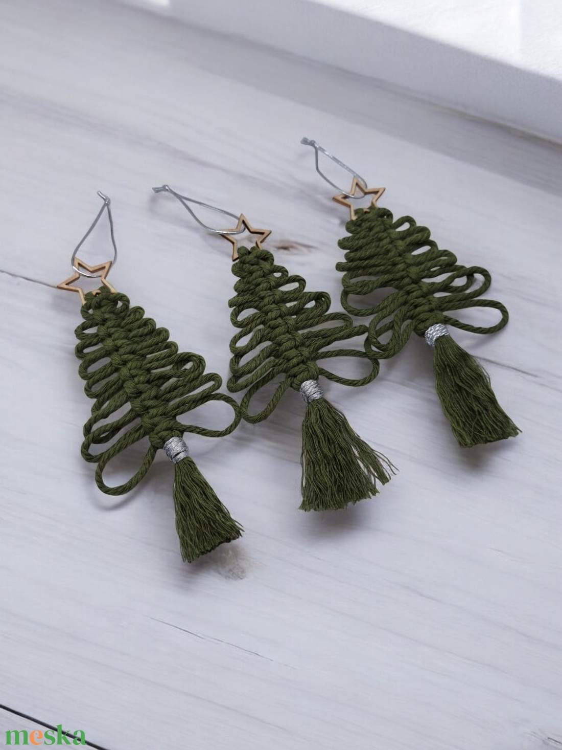 Makramé Karácsonyfadísz Szett  Zöld fenyők - karácsony - karácsonyi lakásdekoráció - karácsonyfadíszek - Meska.hu