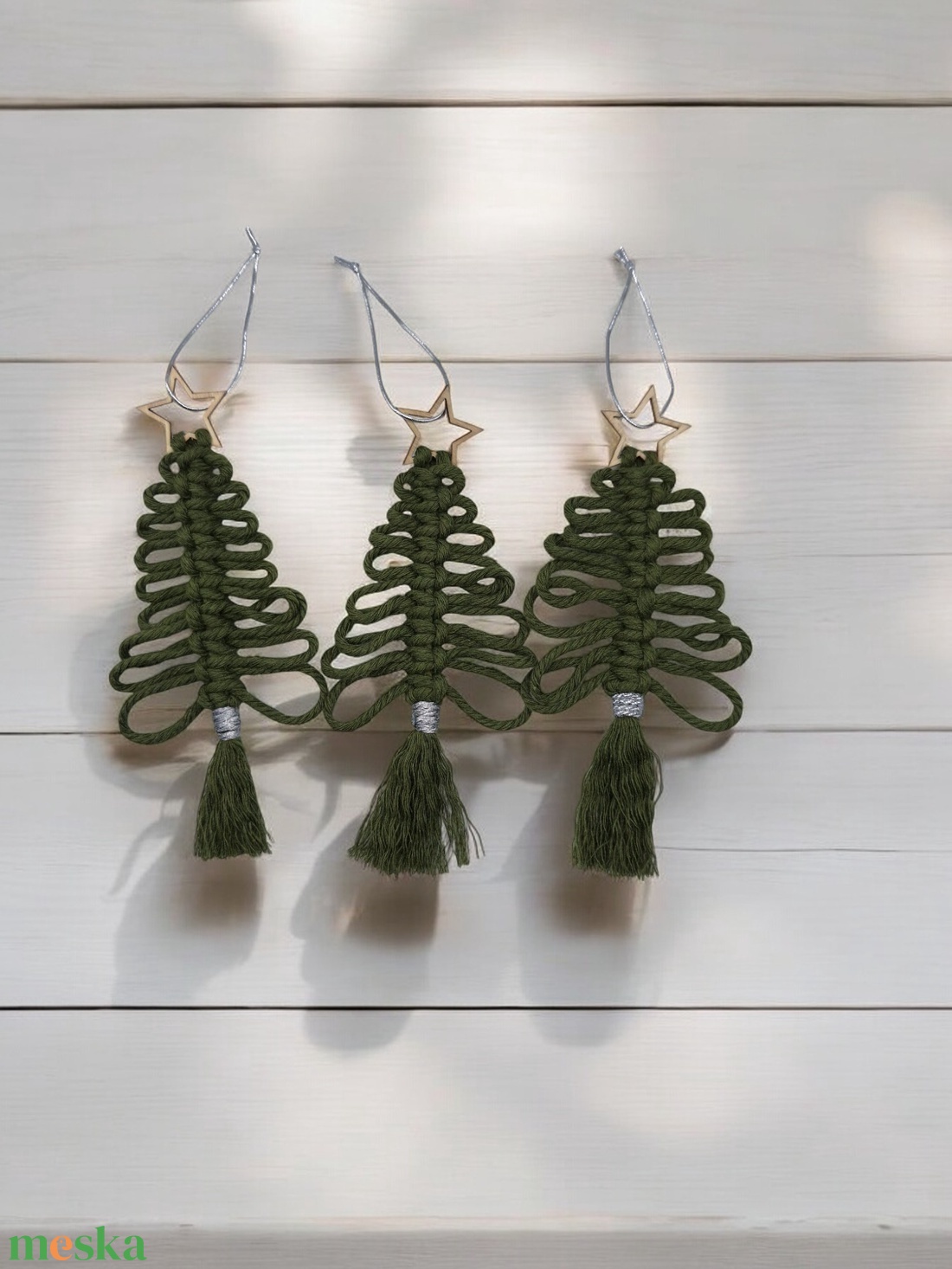 Makramé Karácsonyfadísz Szett  Zöld fenyők - karácsony - karácsonyi lakásdekoráció - karácsonyfadíszek - Meska.hu