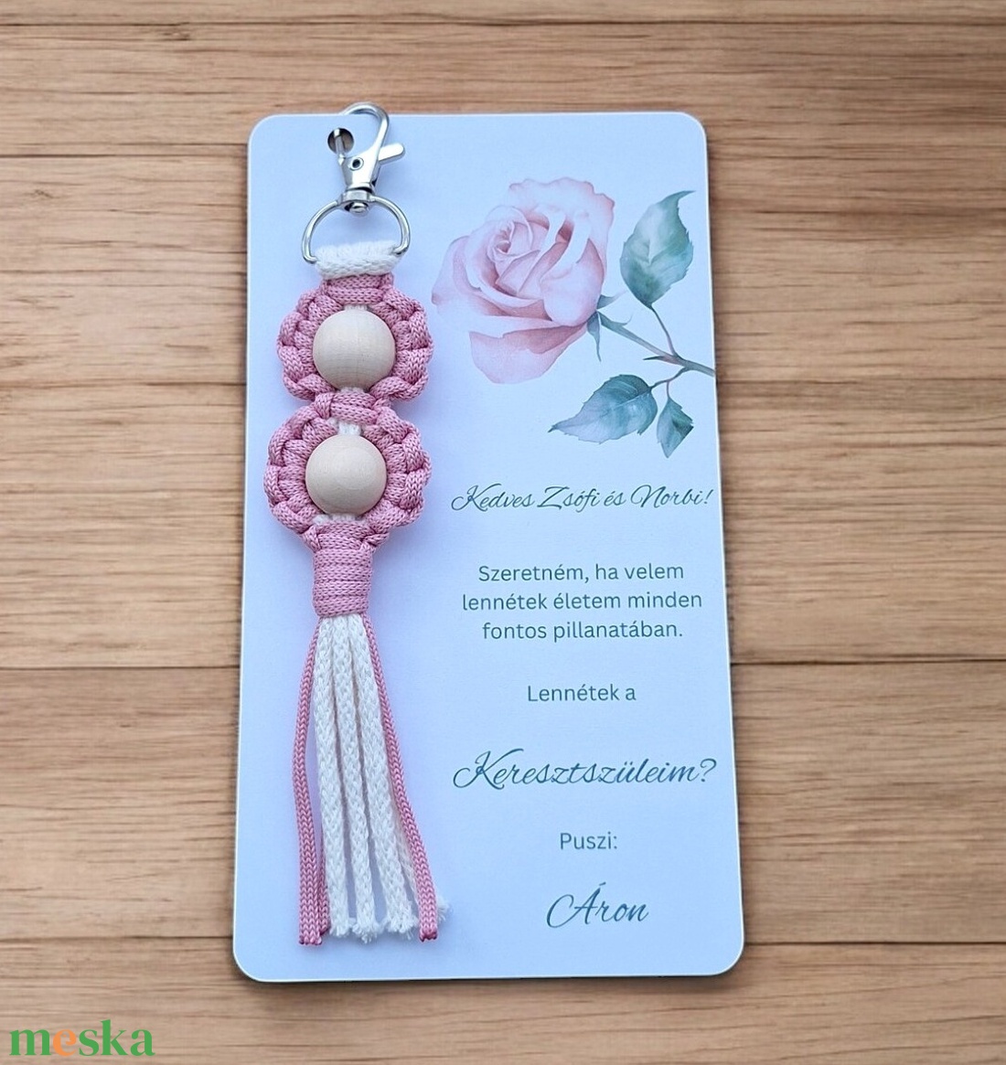 Keresztszülő felkérő ajándék, makramé kulcstartó - rózsaszín #3 - játék & sport - keresztelőajándékok - Meska.hu