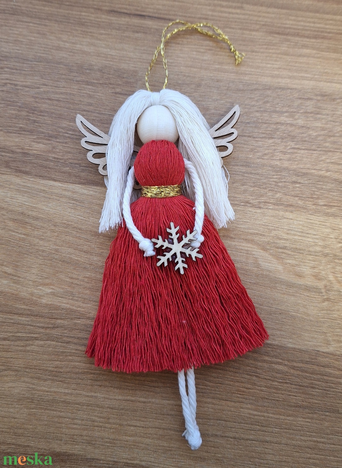 Piros makramé angyal, karácsonyfadísz - karácsony - karácsonyi lakásdekoráció - karácsonyfadíszek - Meska.hu