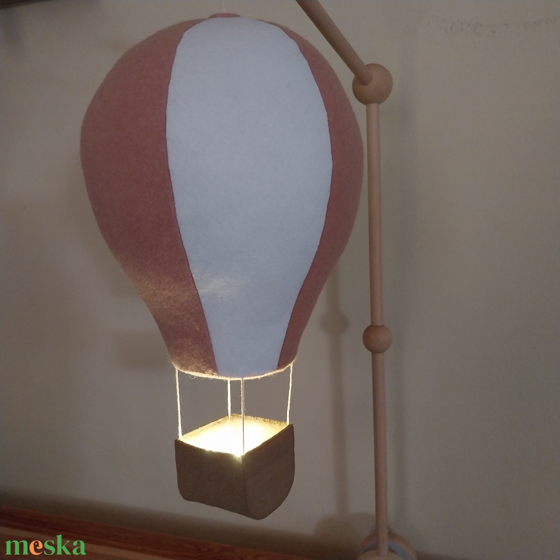 Hőlégballon babaszoba dekoráció 36 cm magas  - otthon & lakás - babaszoba, gyerekszoba - babaszoba dekoráció - Meska.hu