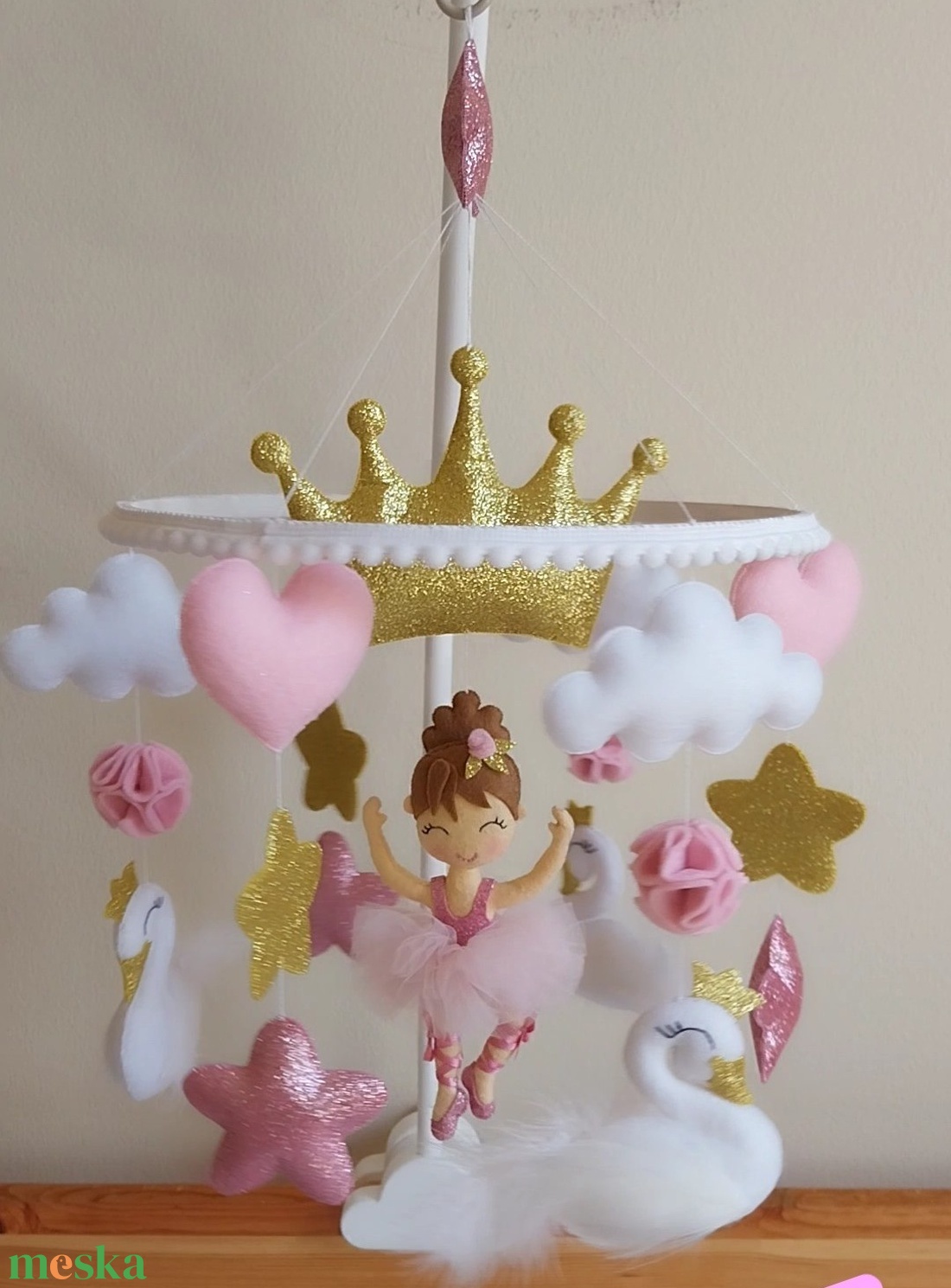 Rózsaszín álom balerinás, hattyús kiságyforgó kislánynak - Pink Crib Mobile for girl with swan and balerina   - játék & sport - 3 éves kor alattiaknak - kiságyforgó - Meska.hu