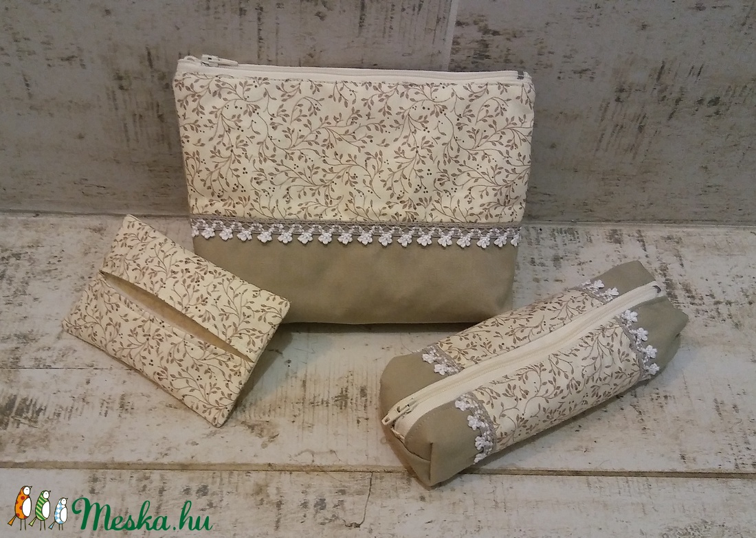 Beige indás, elegáns neszesszer szett - - Meska.hu Beige indás, elegáns neszesszer szett - - Meska.hu